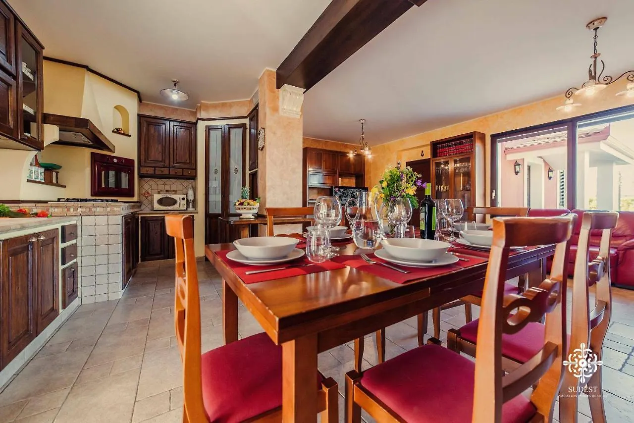 Villa Clara Country Retreat Solarino