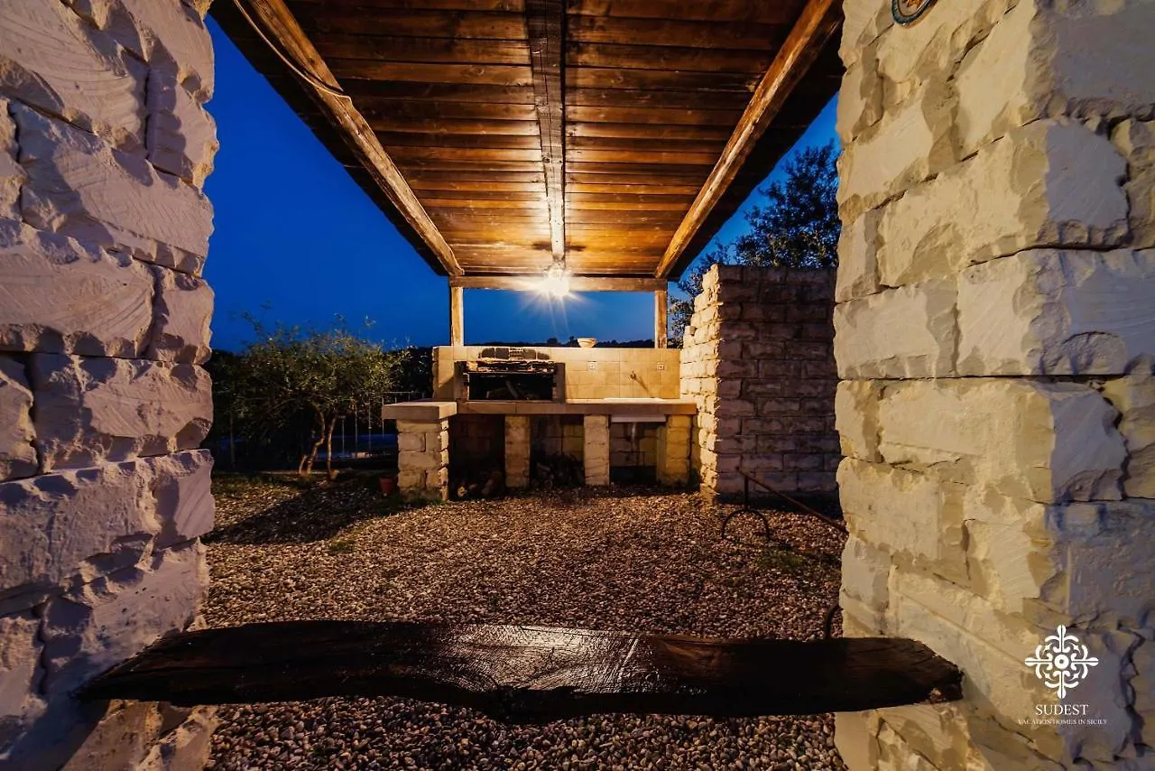 Villa Clara Country Retreat Solarino