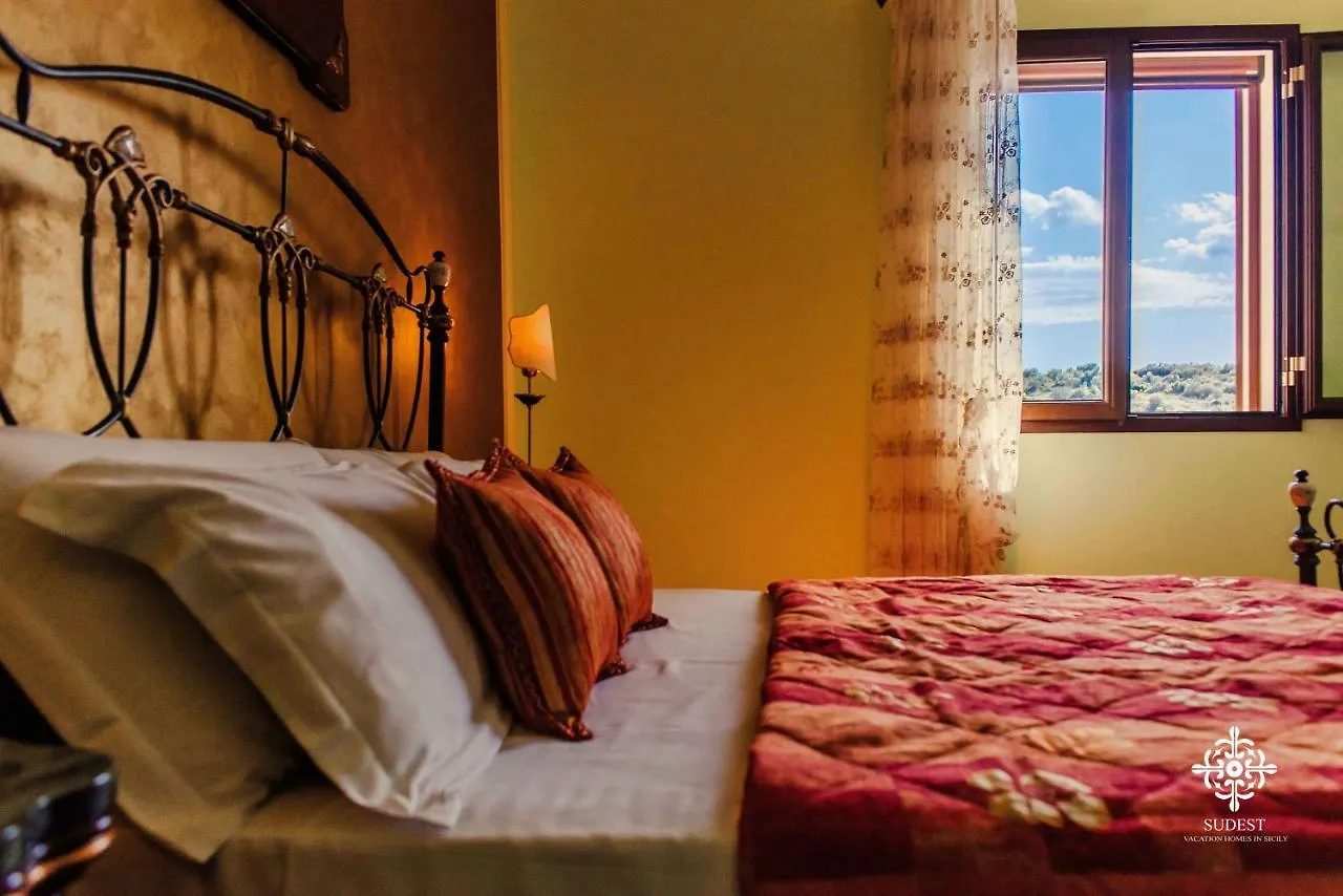 Villa Clara Country Retreat Solarino
