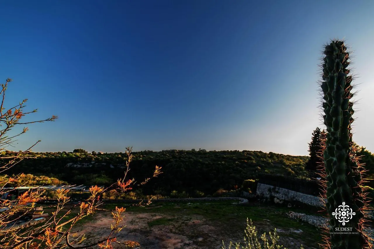 Villa Clara Country Retreat Solarino