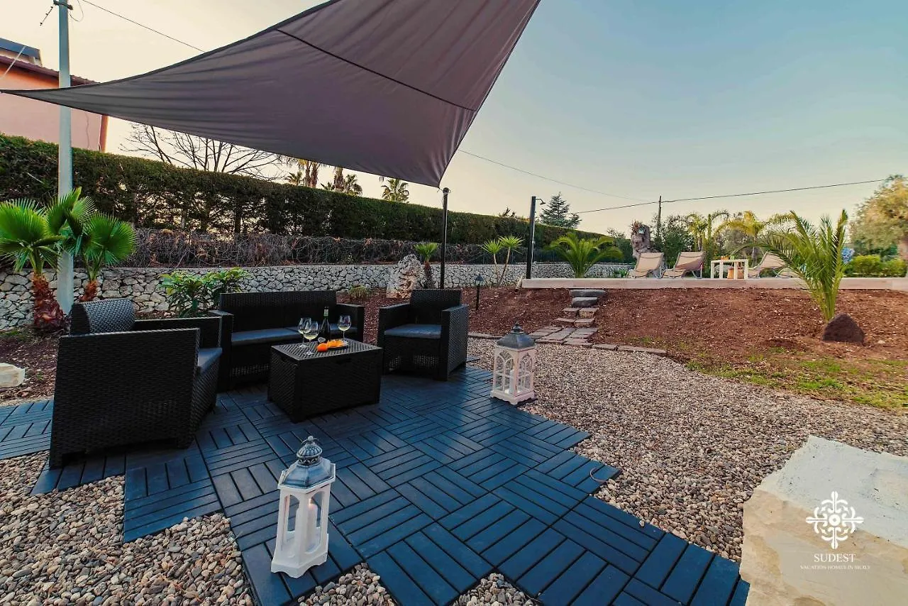Villa Clara Country Retreat Solarino İtalya