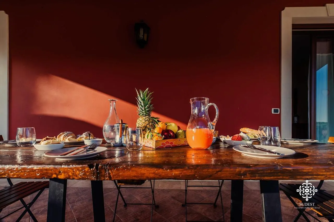 Villa Clara Country Retreat Solarino